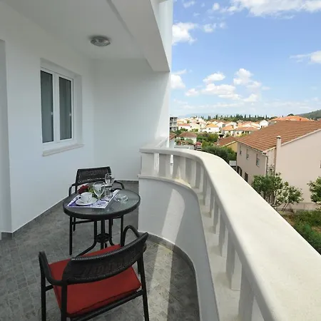 Lida 2 Trogir
