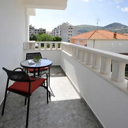 Pensionat Lida 2 Trogir