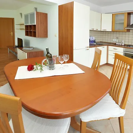 Guest house Lida 2 4*